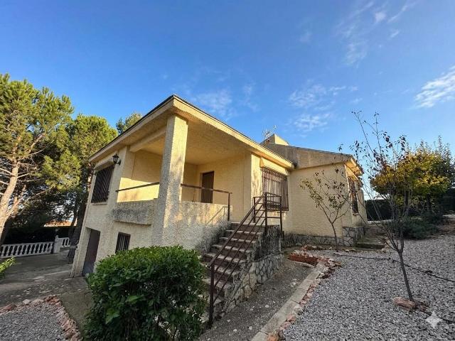 Chalet en venta en Siete Aguas Valencia