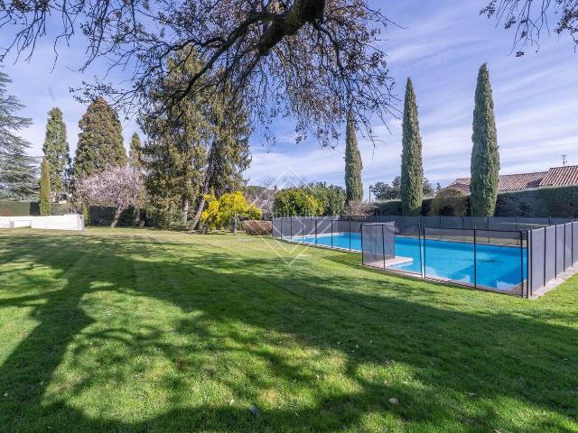 Chalet en venta en Pozuelo de Alarcón, Pueblo. Chalets Pozuelo de.