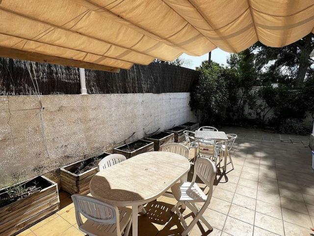 Chalet en venta en Pobla de Montornès, la, de 60 m² 2 habitaciones por 199.000