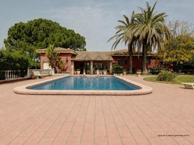 Chalet en venta en Pobla de Vallbona la, Rascanya. Villa Exclusiva en Montecolorado La Pobla de Vallbona. Chalets Pobla de Vallbona.