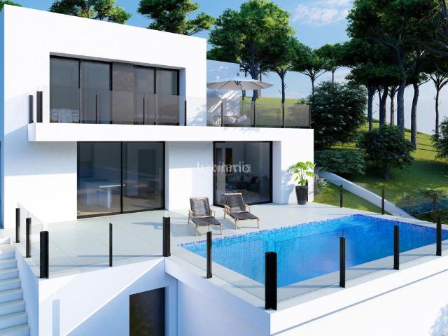 Chalet en venta en Poble Nou de Benitatxell el, Cumbre del Sol. Encantadora Casa Independiente Moderna en Poble Nou de Benitatxell. Chalets Poble Nou de Benitatxell.