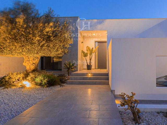 Chalet en venta en Poble Nou de Benitatxell el, Cumbre del Sol. VILLA SUNSET HORIZON VISTAS PANORÁMICAS AL MAR COSTA BLANCA NORTE CUMBRES DEL SOL BENITACHELL. Chalets Poble Nou de Benitatxell.