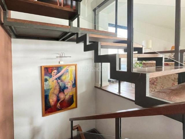Chalet en venta en Poio, Raxó. SE VENDE ESPECTACULAR CHALET MODERNO EN RAXÓ, A 50 METROS DE LA PLAYA. Chalets.