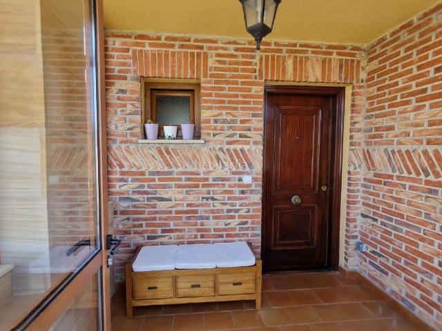 Chalet en venta en Polanco. Chalet en venta en Mar, 4 dormitorios. Chalets.