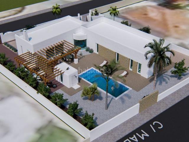 Chalet en venta en Polop, Casco urbano. Villa de estilo ibicenco con piscina privada en Polop. Chalets.