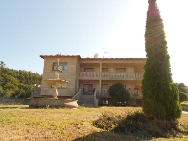 Chalet en venta en Pontevedra, Mourente