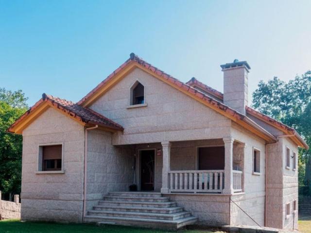 Chalet en venta en Ponteareas, Hacia Pob. Porrino Xinzo