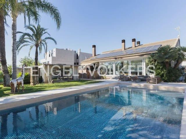Chalet en venta en Paterna, Valencia