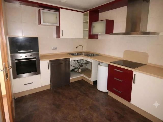 Chalet en venta en Palafolls. Subasta de Casa independiente en Palafolls Barcelona. Chalets.