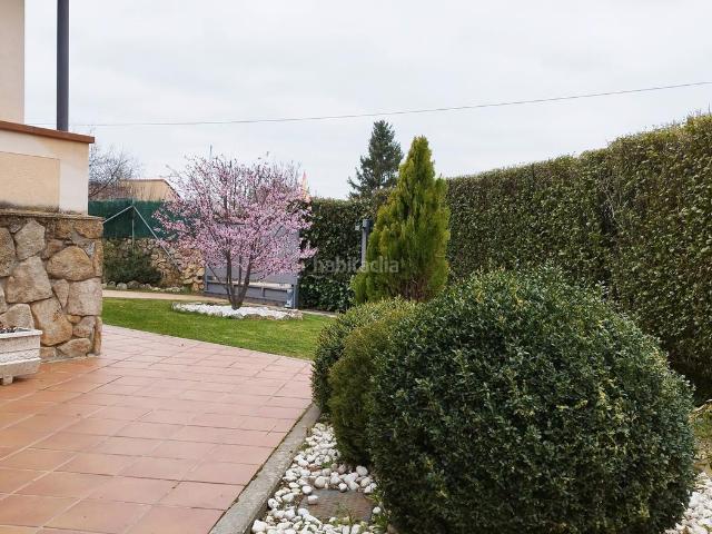 Chalet en venta en Palazuelos de Eresma. Chalet Unifamiliar Aislado con Piscina. Chalets Palazuelos de.