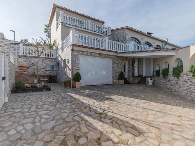 Chalet en venta en Pals, Els Masos de Pals Costa Brava. Chalet con piscina privada y 5 habitaciones. Chalets.