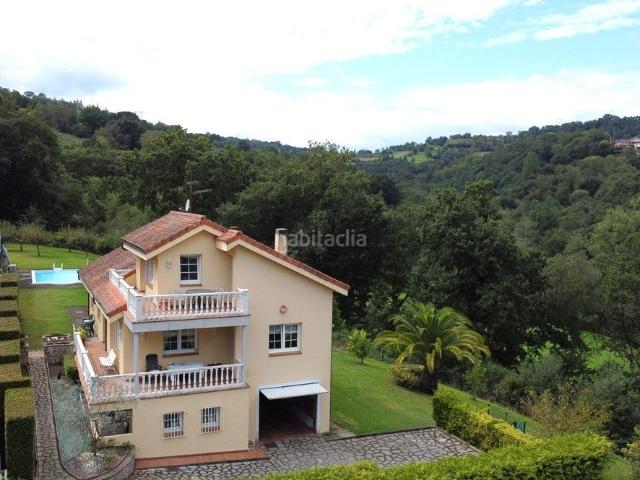 Chalet en venta en Parres. Chalet en Caxidi, Parres. Chalets.