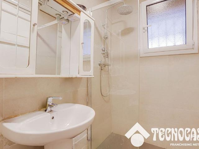Chalet en venta en pasaje Sant Miquel, Santa Coloma de Gramanet, de 83 m² 3 habitaciones por 390.000