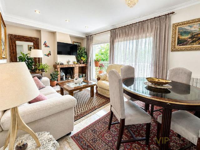 Chalet en venta en pasaje Verge de Montserrat, Calonge, de 156 m² 3 habitaciones por 425.000