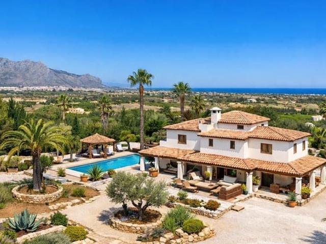 Chalet en venta en Pedreguer, Alicante Costa Blanca