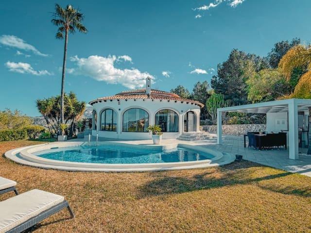 Chalet en venta en La Sella, Alicante Costa Blanca