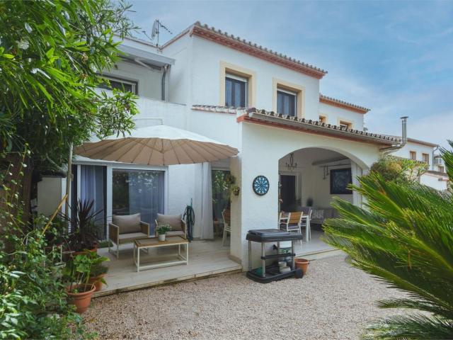 Chalet en venta en Pedreguer Alicante