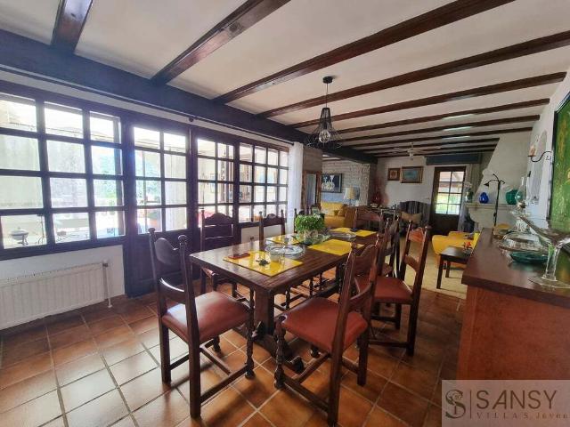 Chalet en venta en Pedreguer, Centro. Jesús PobreChalet. Chalets.