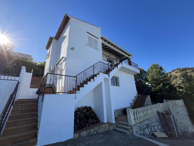Chalet en venta en Pedreguer, La Sella. Residencial La sella. Chalets.
