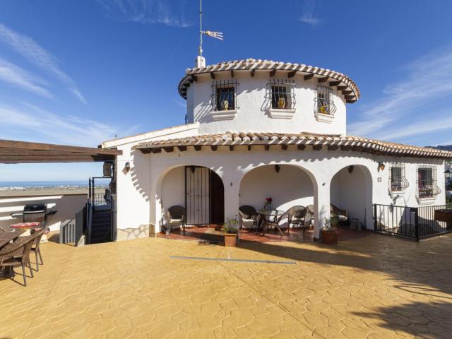 Chalet en venta en Pego Alicante