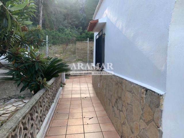 Chalet en venta en Pego. Chalet en venta en Pego. INMUEBLE EXCLUSIVO EN ARAMAR INMOBILIARIA. Chalets.
