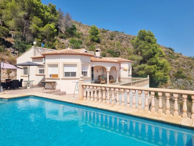 Chalet en venta en Pego. Chalets.
