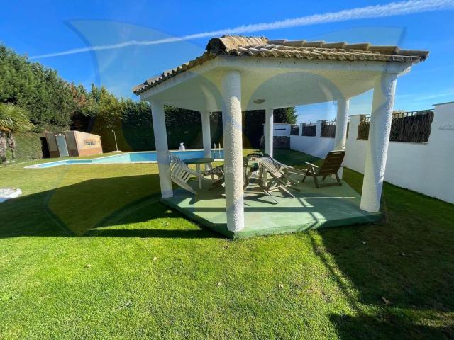 Chalet en venta en Pelabravo. Chalets.