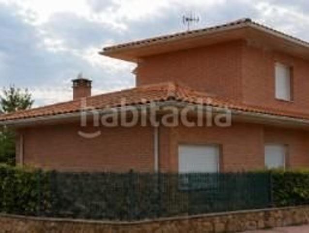 Chalet en venta en Pelayos de la Presa. Oportunidad de Inversión en Pelayos de la Presa 120.000. Chalets Pelayos de la.