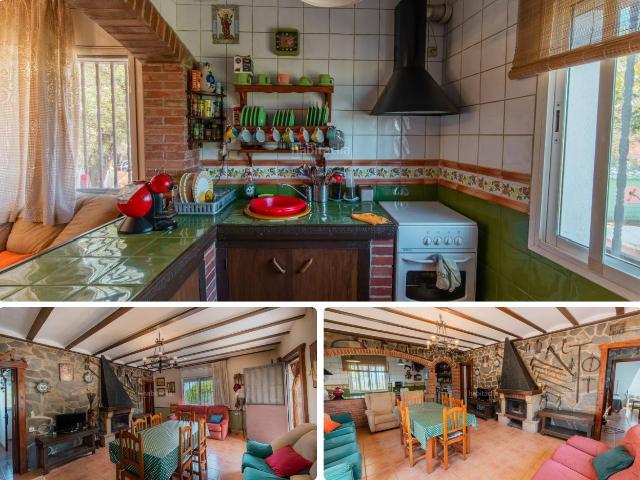 Chalet en venta en Perelló El Costa Dorada. Chalet con encanto en El Perelló. Chalets Perelló.