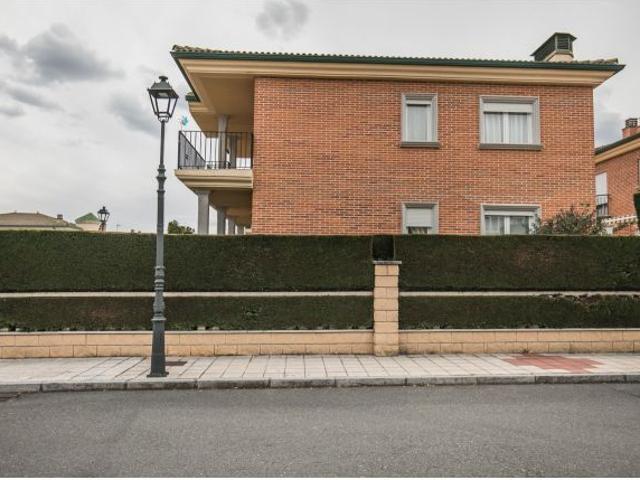 Chalet en Venta en Peñalba de Ávila, Ávila