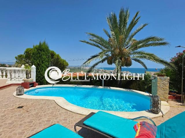 Chalet en venta en Peñíscola, Las Atalayas Urmi Cerro Mar. Exclusiva villa con vistas al mar en Peñíscola. Chalets.