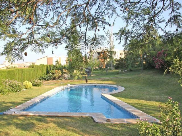 Chalet en venta en Peñíscola, Las Atalayas Urmi Cerro Mar. Villa exclusiva con vistas al castillo. Chalets.