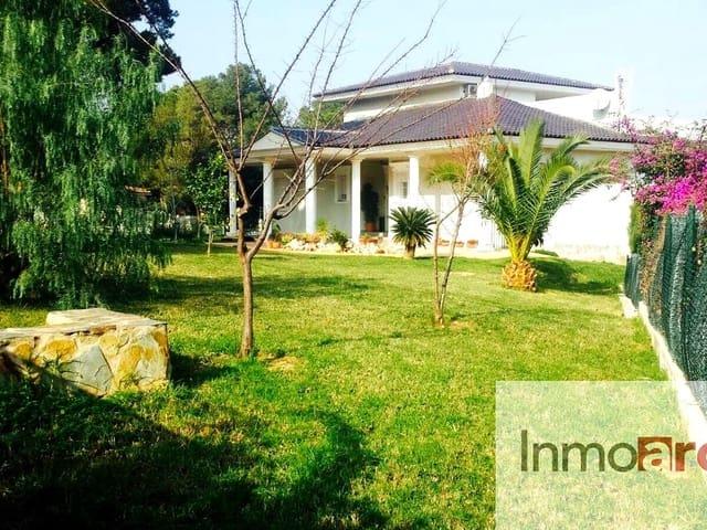 Chalet en venta en Picassent, Valencia