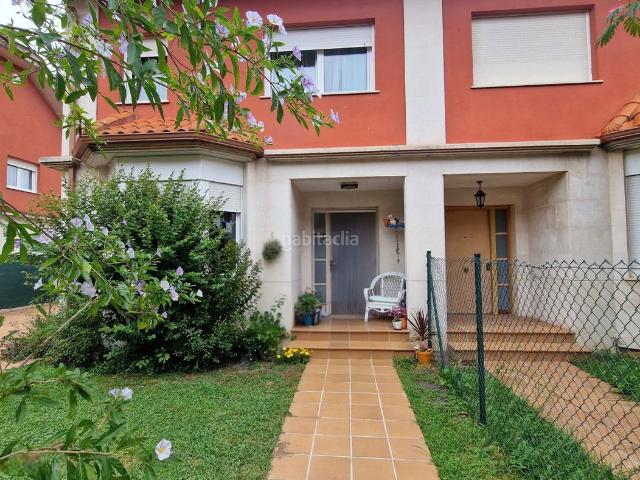 Chalet en venta en Piélagos, Vioño. Chalet en venta en Vioño, 4 dormitorios. Chalets.