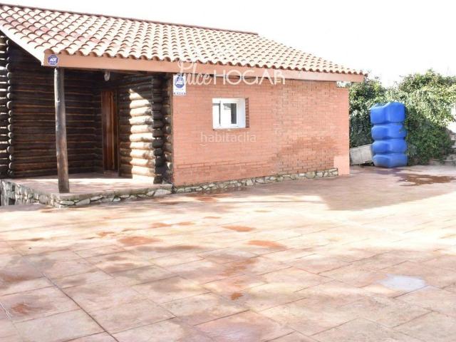 Chalet en venta en Piera. CASA CON PARCELA MAS OTRA PARCELA DOS FINCAS REGISTRALES. Chalets.