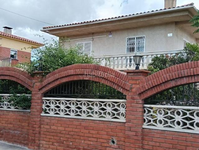 Chalet en venta en Piera. Residencial Can Claramunt. Chalets.