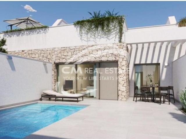 Chalet en venta en Pilar de la Horadada