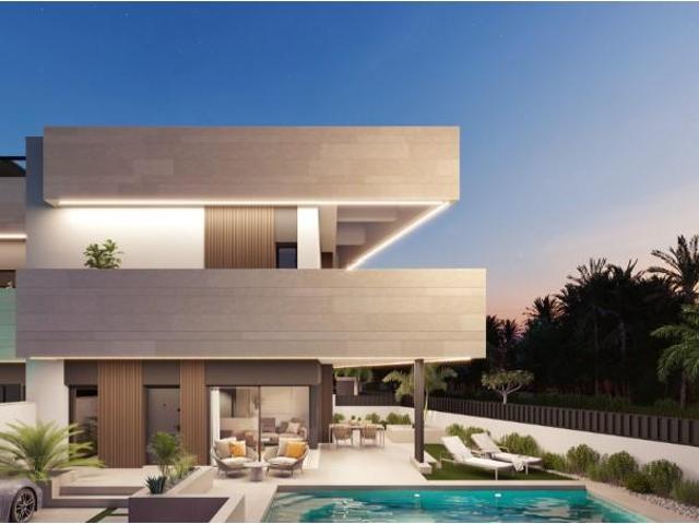 Chalet en venta en Pilar de la Horadada