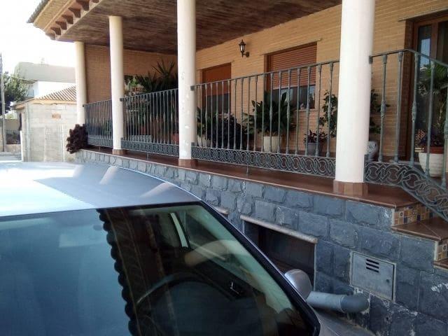 Chalet en venta en Pilar de la Horadada, Alicante Costa Blanca