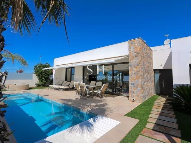 Chalet en venta en Pilar de la Horadada, Alicante Costa Blanca