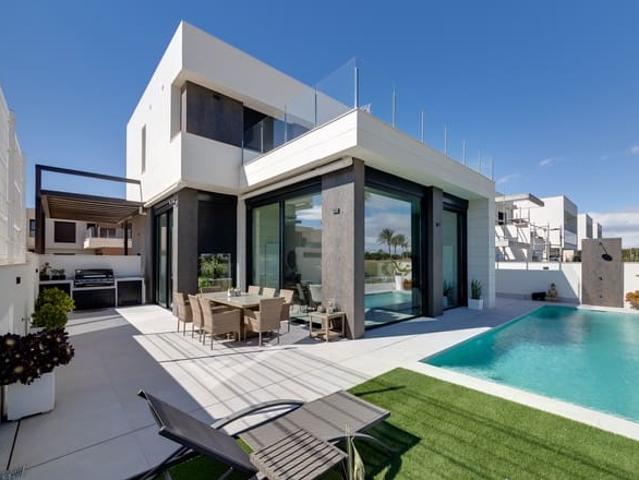Chalet en venta en Pilar de la Horadada, Alicante Costa Blanca