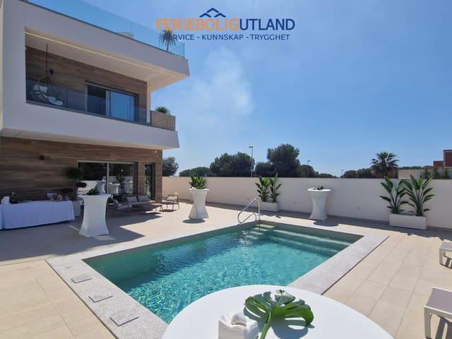 Chalet en venta en Pilar de la Horadada, Alicante Costa Blanca