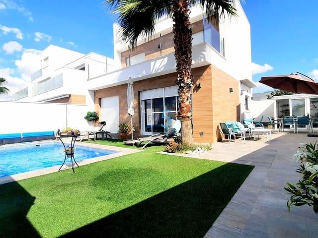 Chalet en venta en Pilar de la Horadada, Alicante Costa Blanca