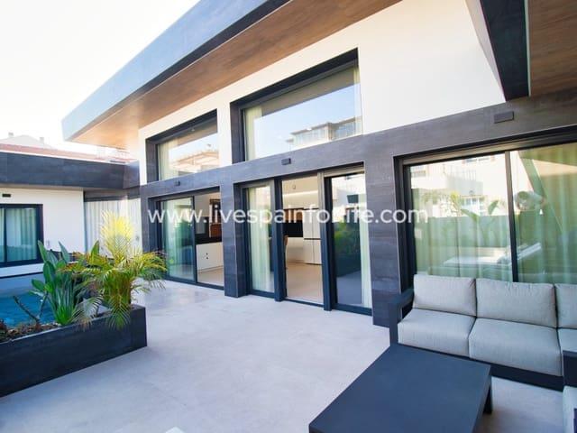 Chalet en venta en Pilar de la Horadada, Alicante Costa Blanca