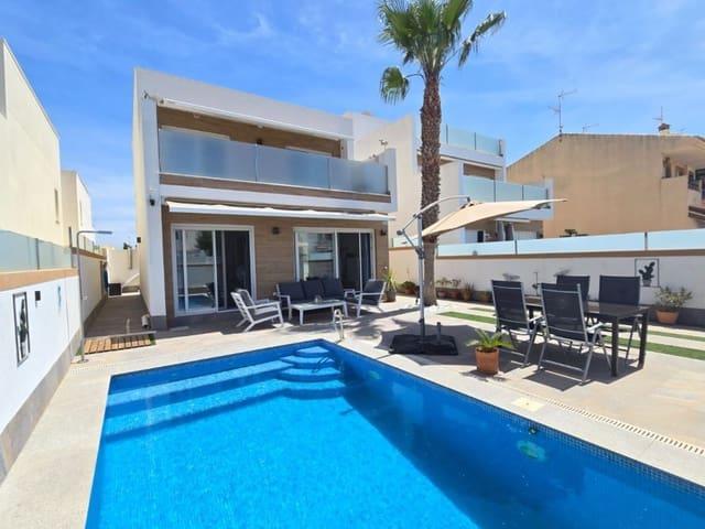 Chalet en venta en Pilar de la Horadada, Alicante Costa Blanca