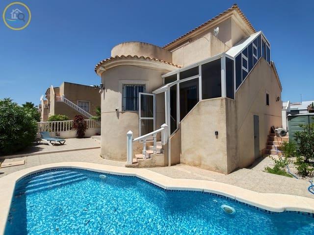 Chalet en venta en Pilar de la Horadada, Alicante Costa Blanca