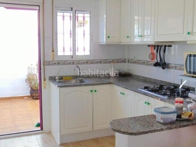Chalet en venta en Pilar de la Horadada, El Mojón. SE VENDE CHALET EN ESQUINA EN TORRE DE LA HORADADA. Chalets Pilar de la.