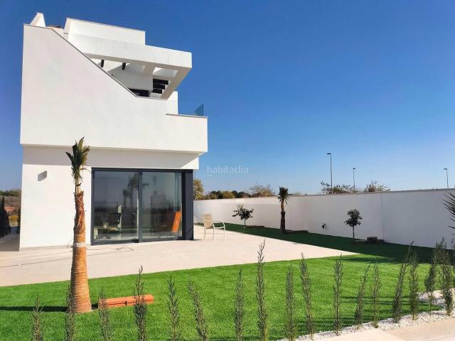 Chalet en venta en Pilar de la Horadada, El Pinar de Campoverde. Villas nuevas por un precio espectacular!. Chalets Pilar de la.