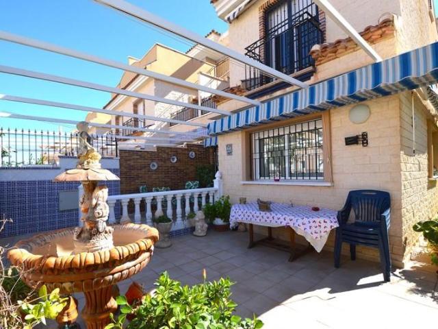 Chalet en venta en Pilar de la Horadada, Torre de la Horadada