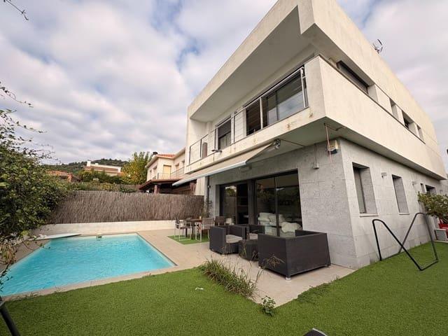 Chalet en venta en Pineda de Mar, Barcelona Costa Maresme